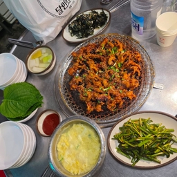 피드에 업로드 된 이미지