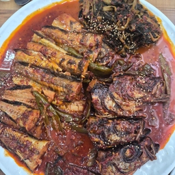 피드에 업로드 된 이미지