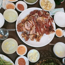 피드에 업로드 된 이미지