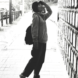 피드에 업로드 된 이미지