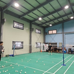 피드에 업로드 된 이미지