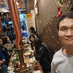 피드에 업로드 된 이미지