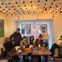 피드에 업로드 된 이미지