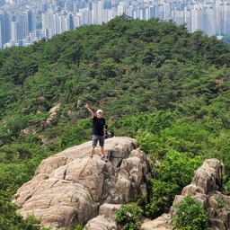 피드에 업로드 된 이미지