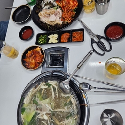 피드에 업로드 된 이미지