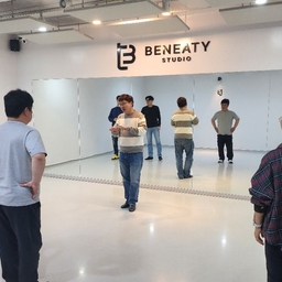 피드에 업로드 된 이미지