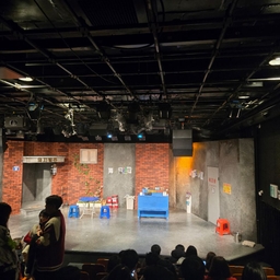 피드에 업로드 된 이미지