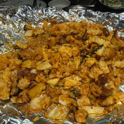 ํผ๋ ์ด๋ฏธ์ง