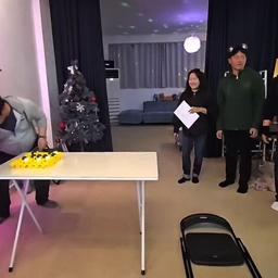 피드에 업로드 된 이미지