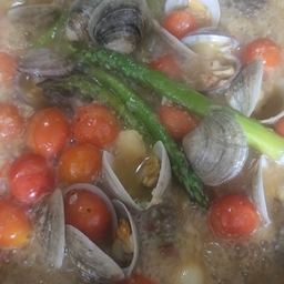 피드에 업로드 된 이미지