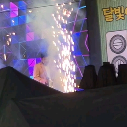 피드에 업로드 된 이미지