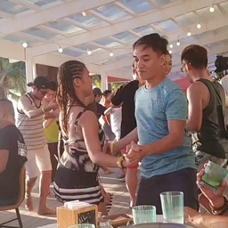 피드에 업로드 된 이미지