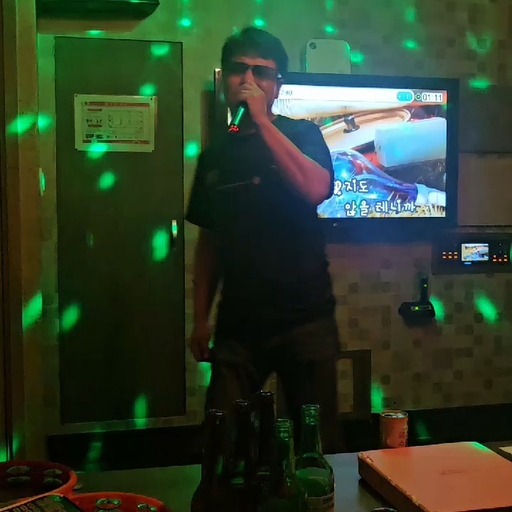 ํผ๋ ์ด๋ฏธ์ง
