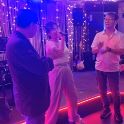 피드에 업로드 된 이미지