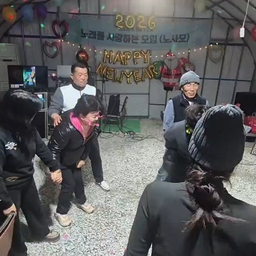 피드에 업로드 된 이미지