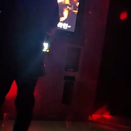 피드에 업로드 된 이미지