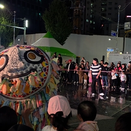 피드에 업로드 된 이미지