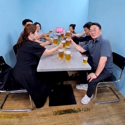 피드에 업로드 된 이미지