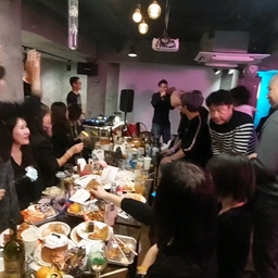 피드에 업로드 된 이미지