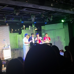 피드에 업로드 된 이미지