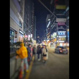 피드에 업로드 된 이미지