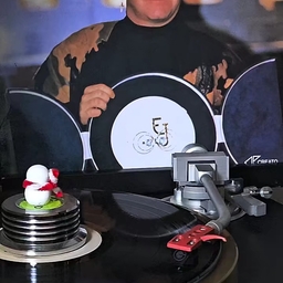 피드에 업로드 된 이미지