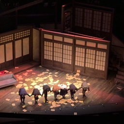 피드에 업로드 된 이미지