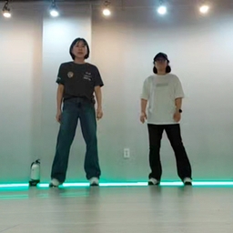 피드에 업로드 된 이미지