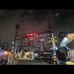 피드에 업로드 된 이미지