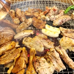 피드에 업로드 된 이미지
